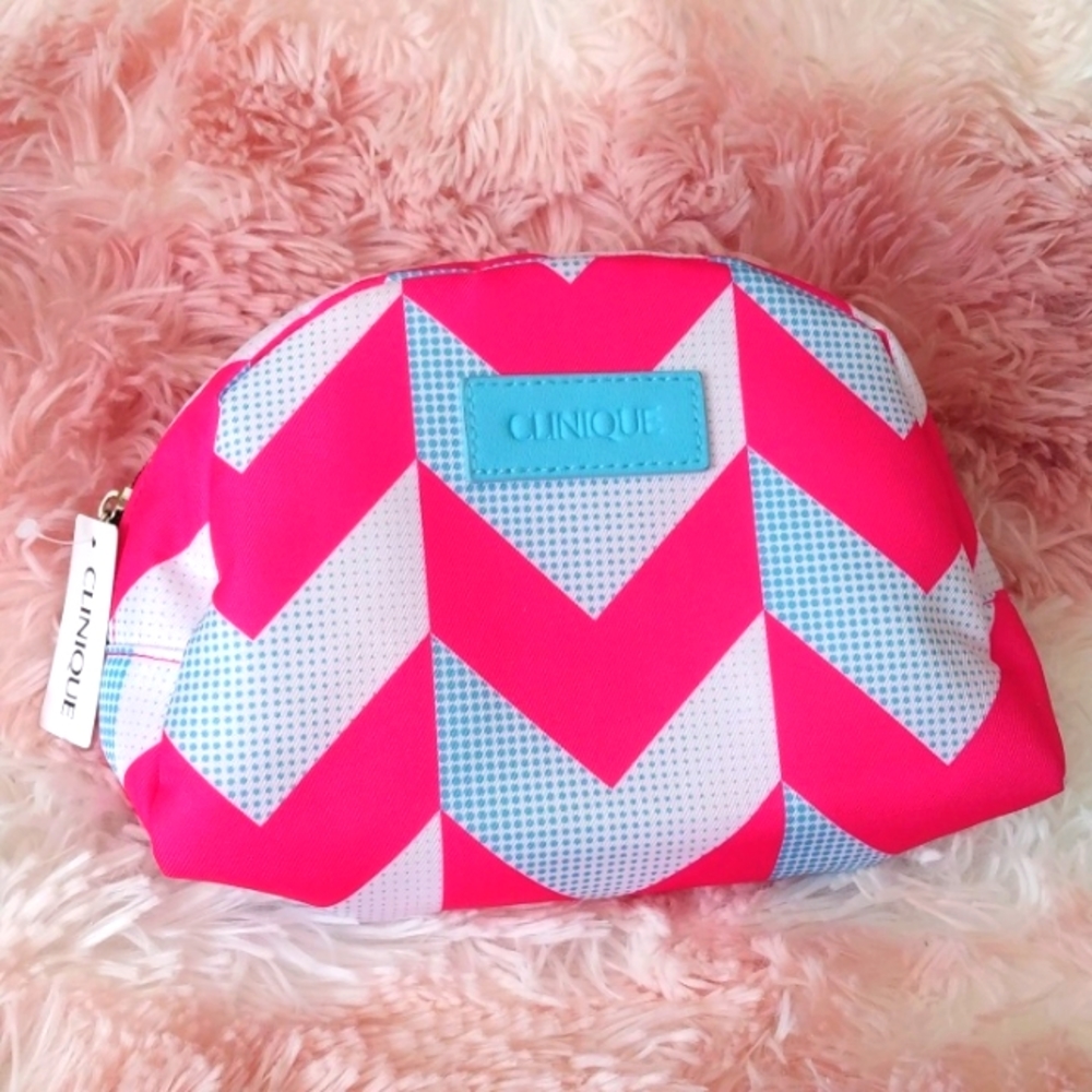 Nwt Clinique pink and white  cosmetics bag